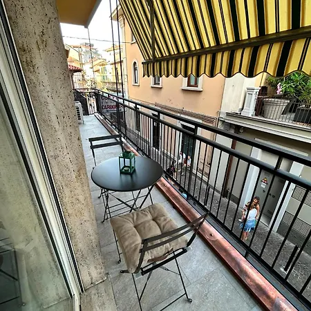 Daire Grisoni Brothers' House - Grisoni Streetview